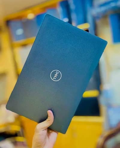 Dell Core i7 5th Generation (Ram 8GB + SSD 128GB) Ultra Slim Laptop