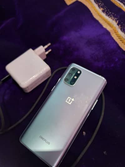 One Plus 8T (12 256)