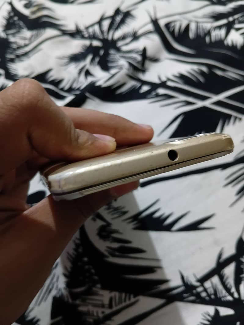 Honor 4C 3