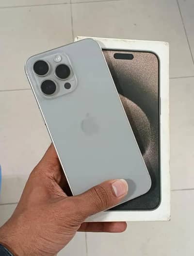 Apple iPhone 15 Pro Max