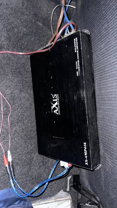 Jbl 12 inch boofer with amp