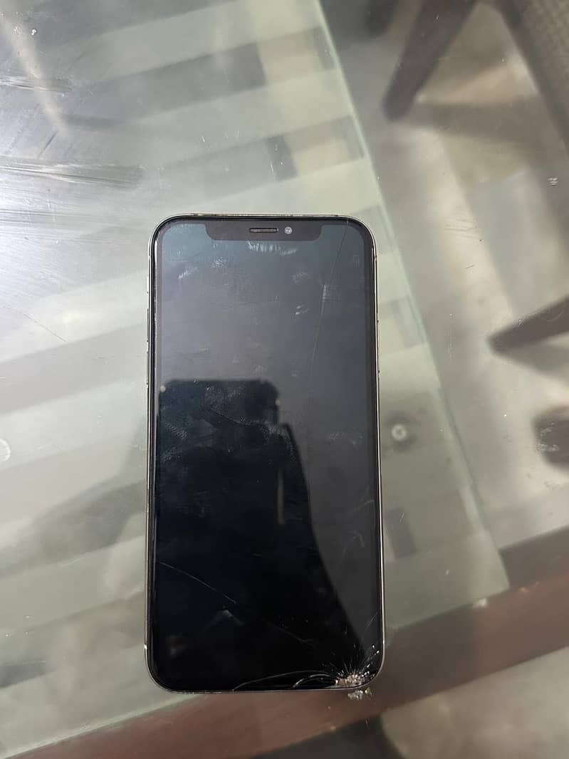 Apple iPhone X 2