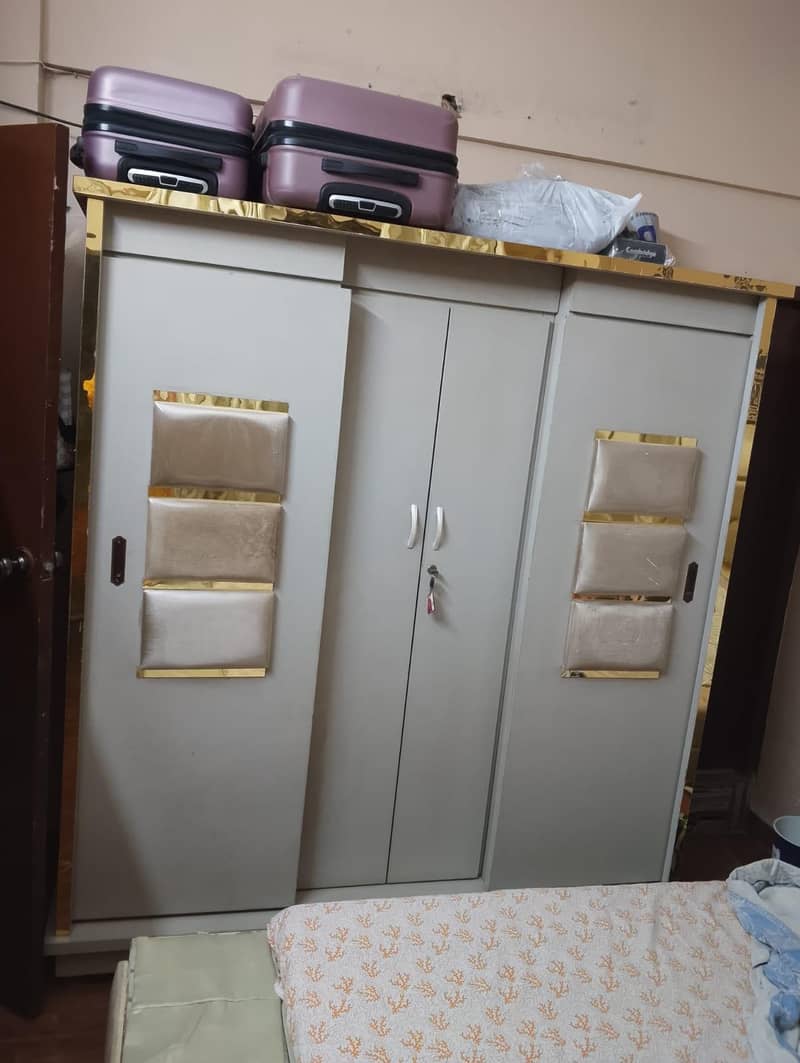 bedroom set 0