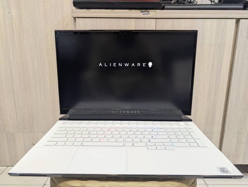 Alienware | RTX 2070 Super 8GB | Gaming Laptop House - Laptops - 1107289374