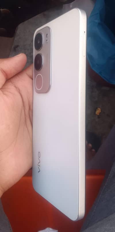 vivo y19s model