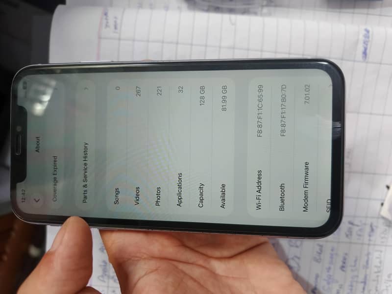 IPHONE 11 8