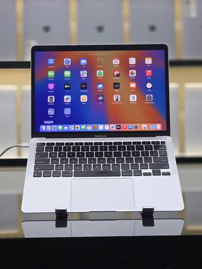 MacBook Air M1