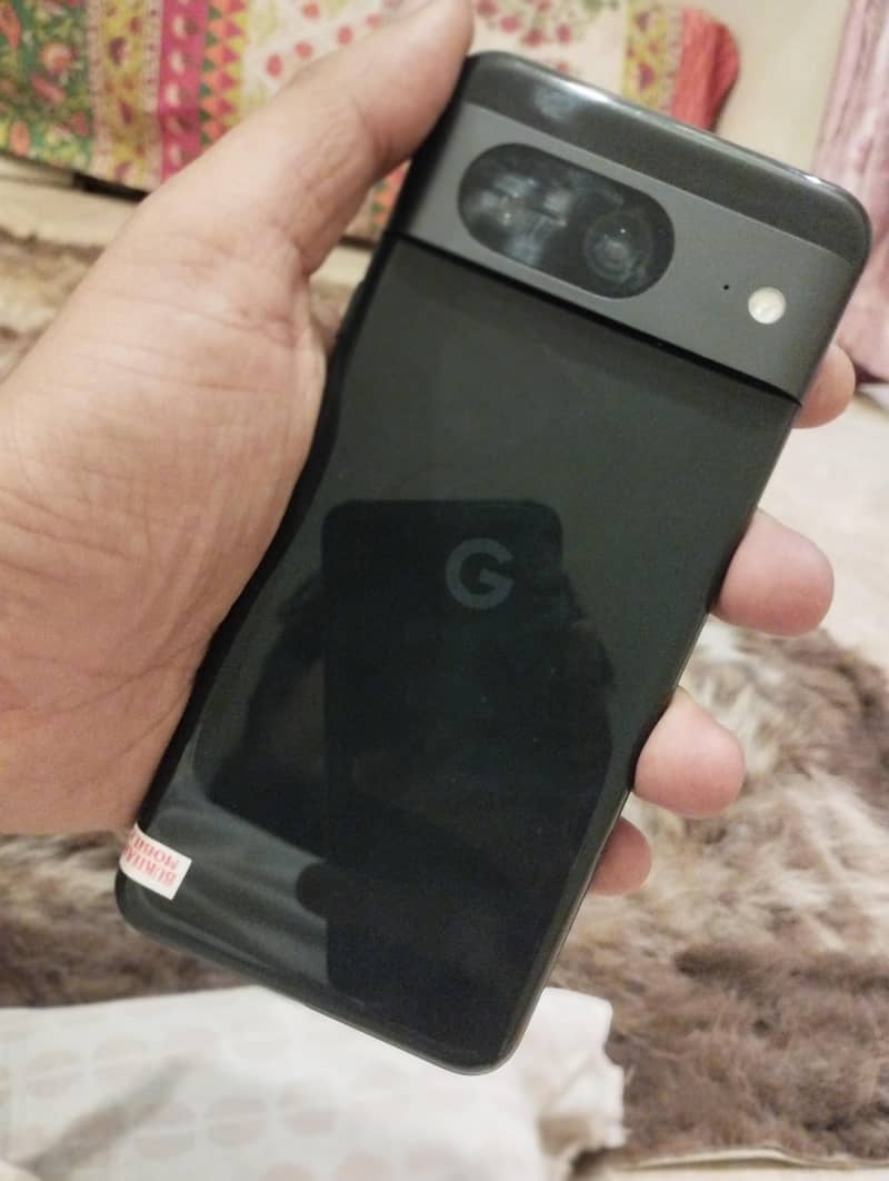 Google Pixel 8 3
