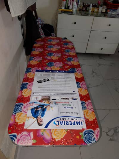 Foldable Adjustable Iron stand New