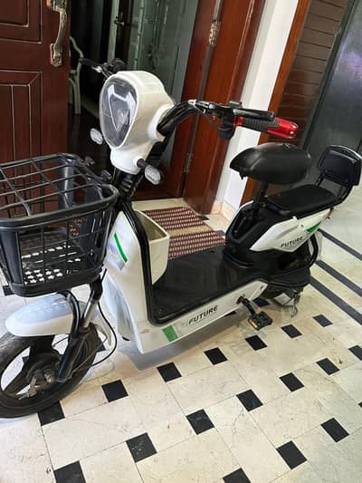 electric scooty Yj future