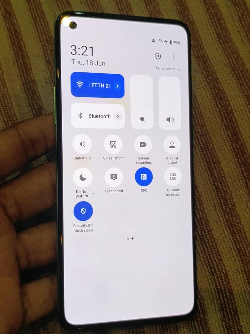 one plus 8T 1