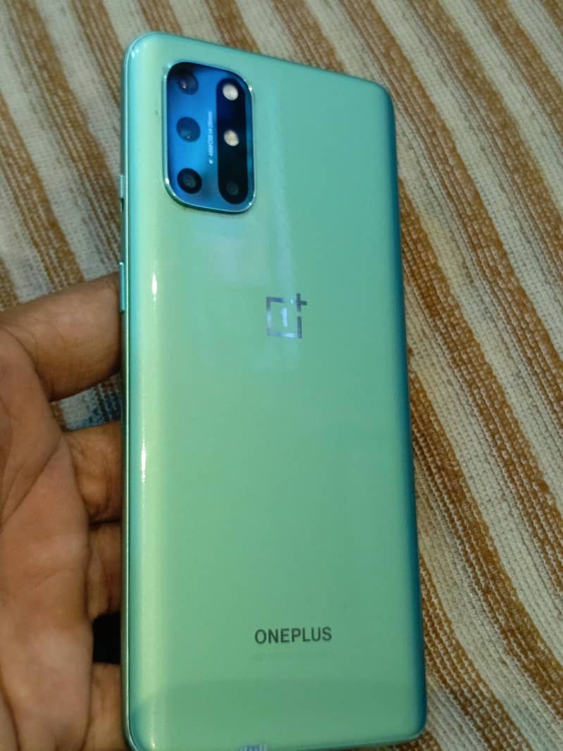 one plus 8T 2