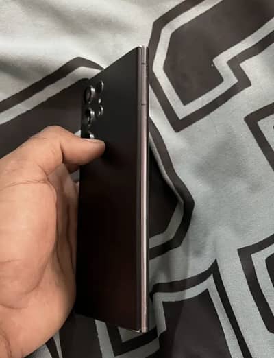 Samsung Mobile S22 Ultra