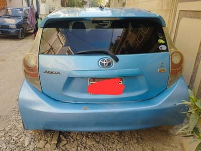 Toyota Aqua 2012