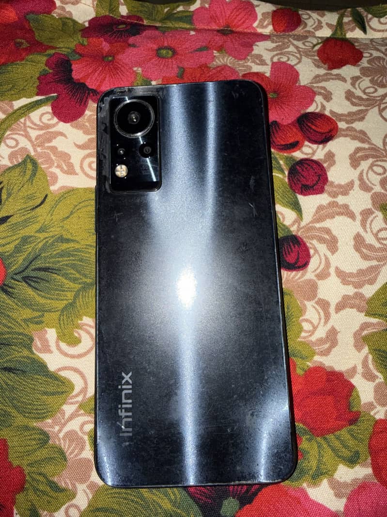 Infinix Note 11 1