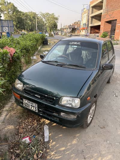 Daihatsu Cuore 2001
