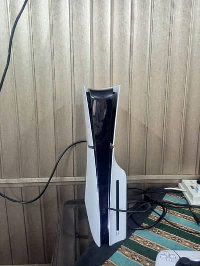 PS 5 (play station)