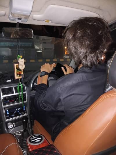 Driving ki job chai ye