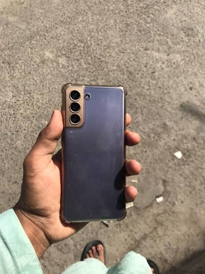 Samsung Mobile S21 8/256gb Non pta Exchange possible with iphone