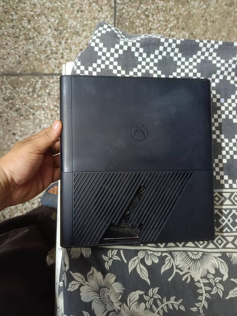 xbox 360 e slim 6