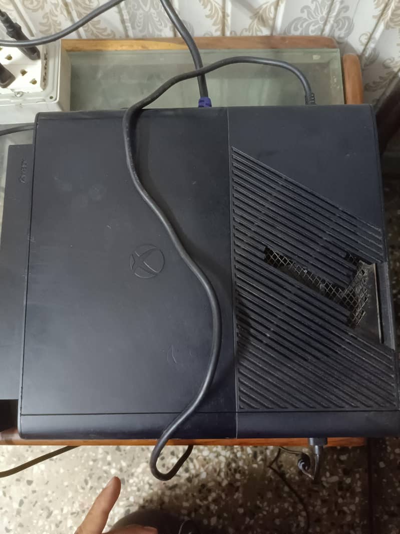 xbox 360 e slim 7