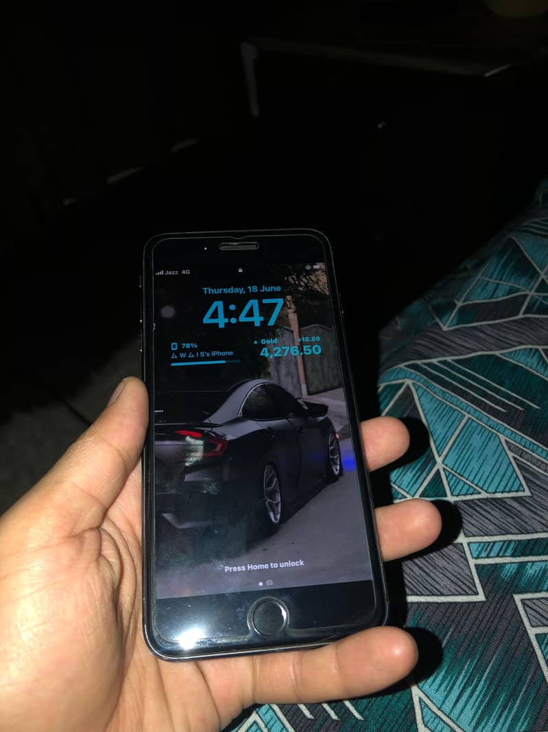 Apple iPhone 8 Plus 2