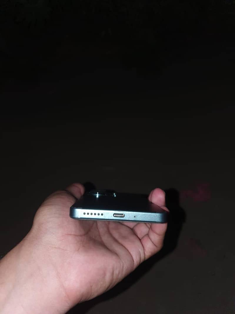 Xiaomi Redmi Note 13 Pro 4