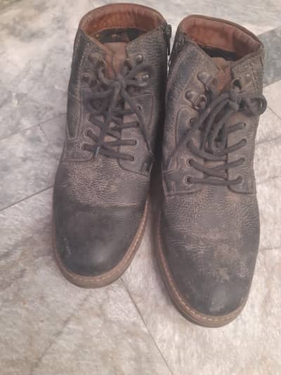 Pebbled leather lace shoes- USA made