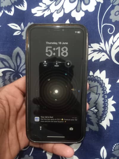 Apple iPhone XR
