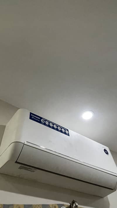 Hyundai 1 ton Dc Inverter