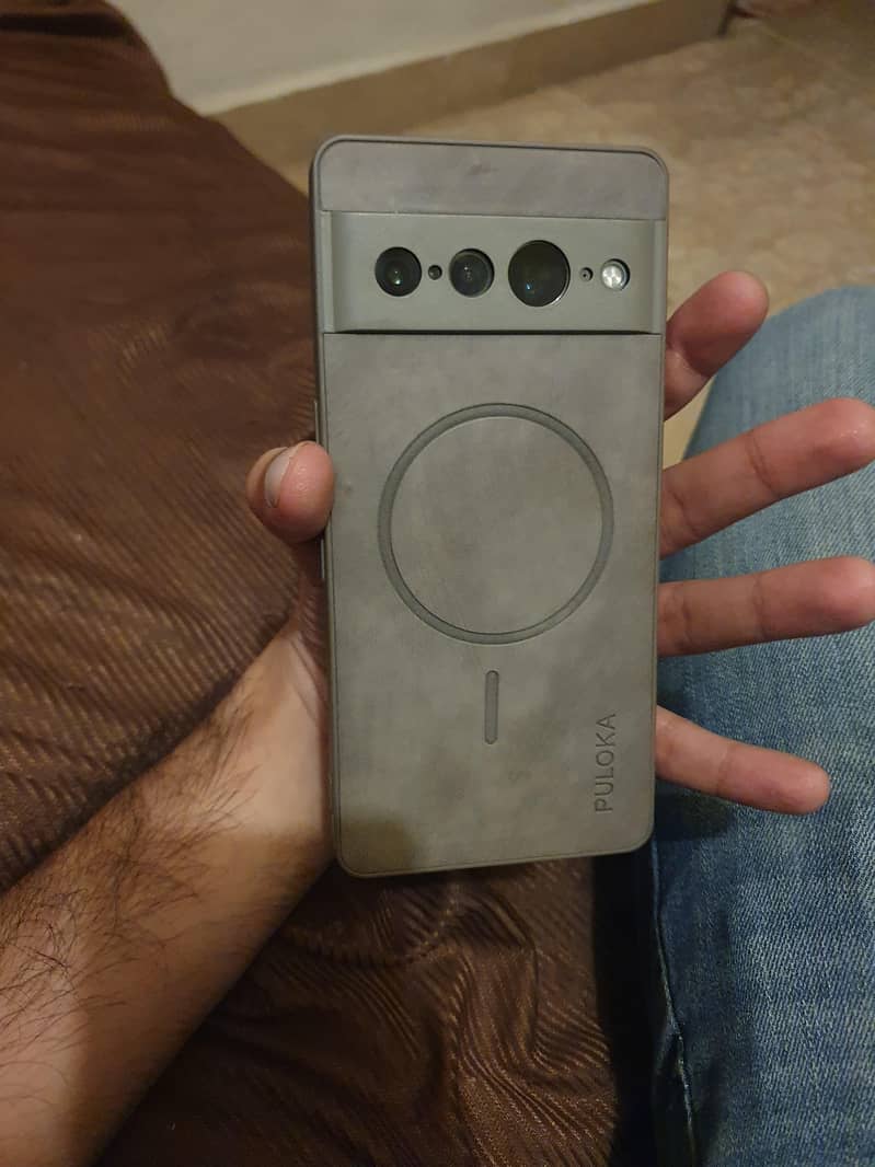 Google Pixel 7 Pro 8