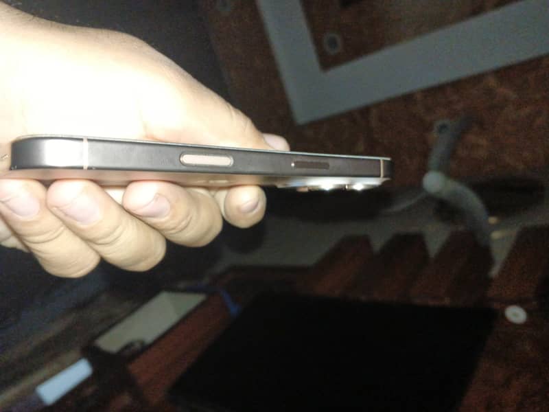 iphone 16pro 1