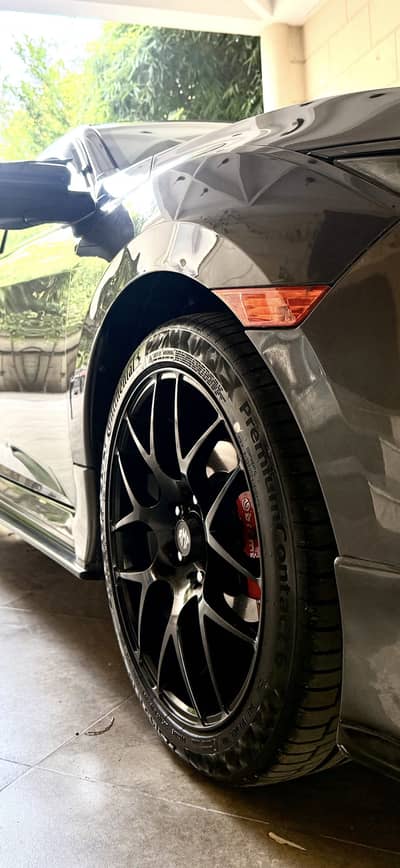 Alloy rims 18 inch
