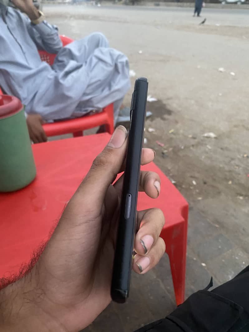 Google Pixel 7a 5