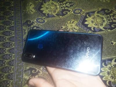 Vivo Y11