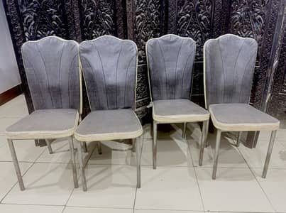 6 dining chairs good condition for sale