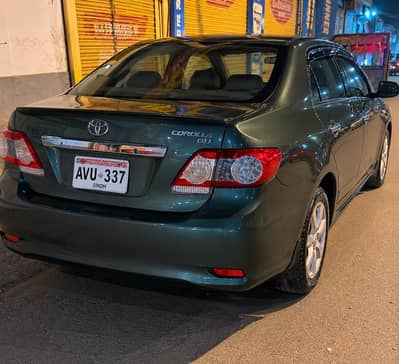 Toyota Corolla GLI 2011 model  inner seal to seal excellent condition