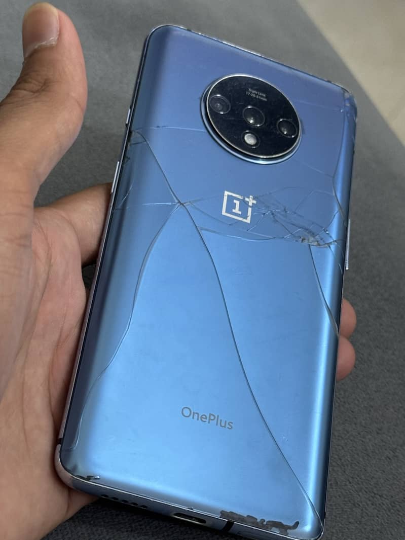 Mobile 1