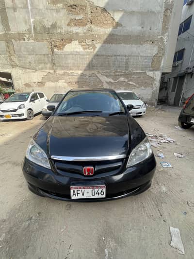 Honda Civic EXi 2004 in good Condition.