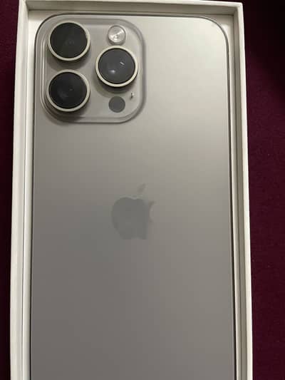 Apple iPhone 15 Pro Max Jv Simlocked Complete box