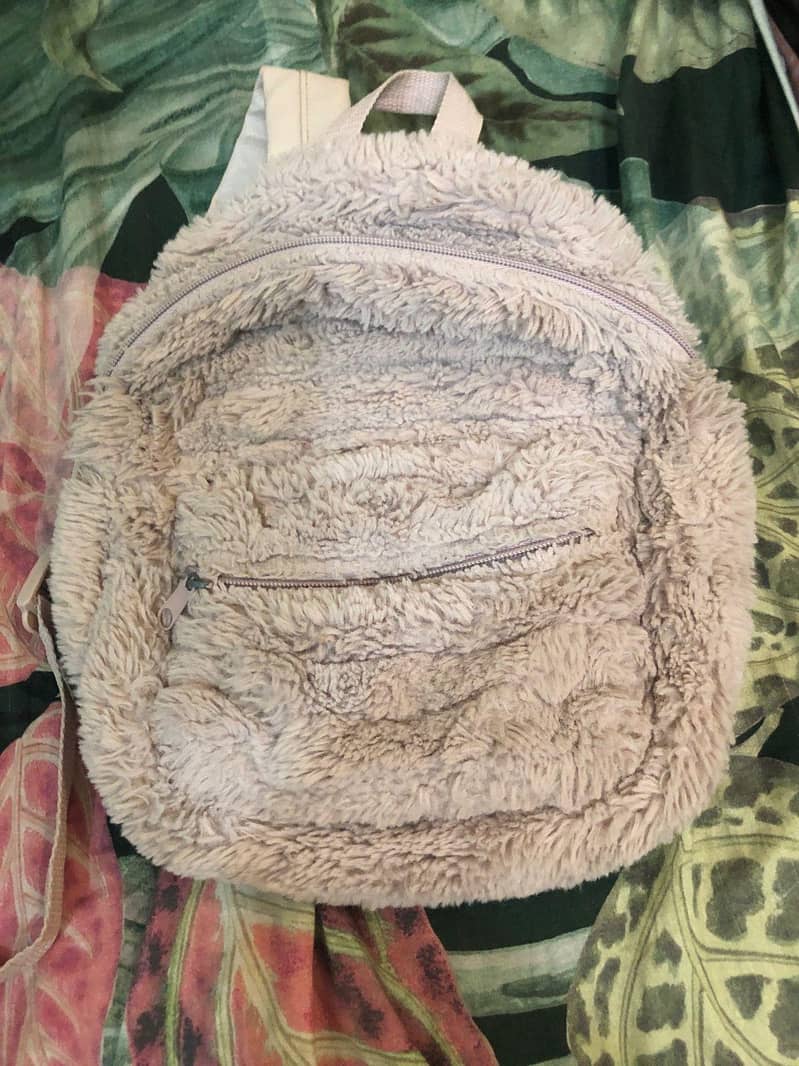 bag. . . . 0