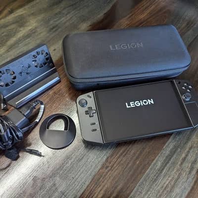 Lenovo Legion Go 8.8” Gaming Handheld Console – Excellent Condition