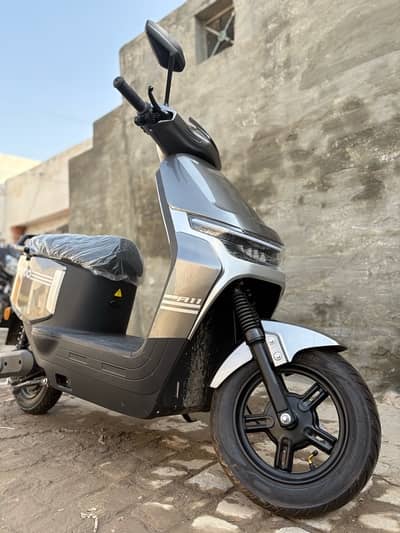 Revoo A11 2026 brand new scooty