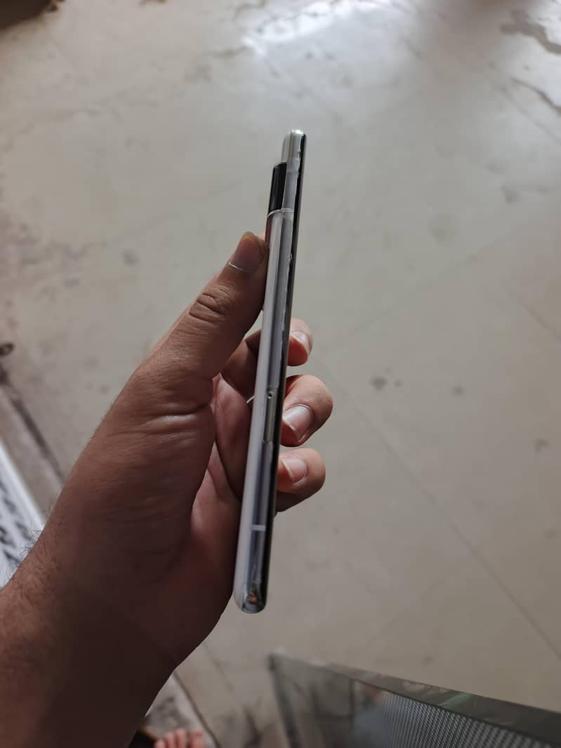 Google Pixel 6 Pro 2