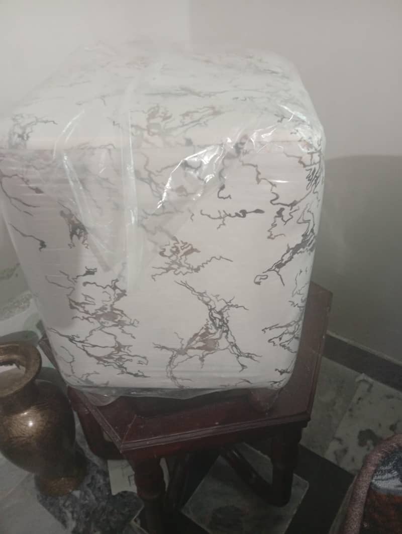 stool 3