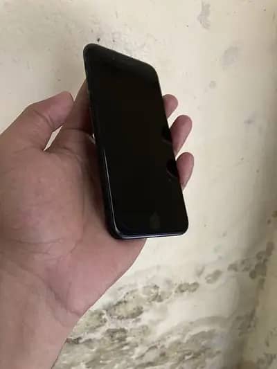 Apple iPhone SE 2