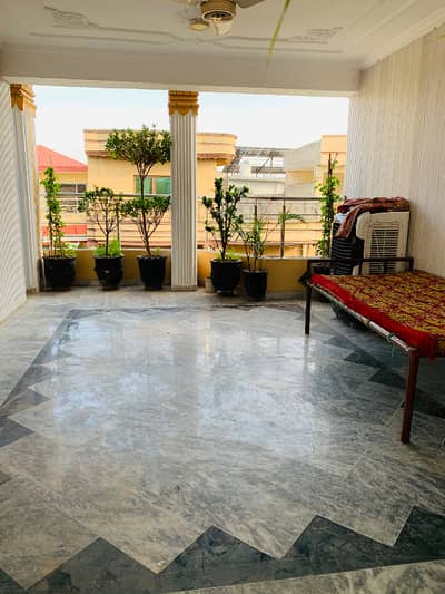 5marla semi commercial house for sale