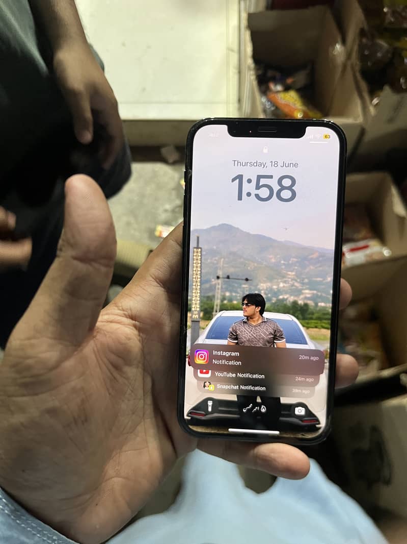 Apple iPhone 12 Pro 3