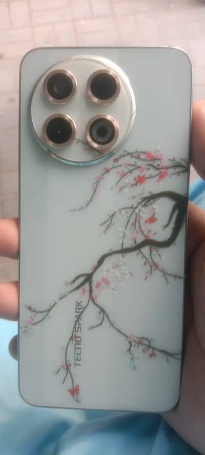 Tecno SPARK 30 Pro