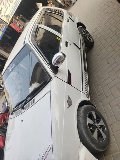 Suzuki Mehran VXR 2011